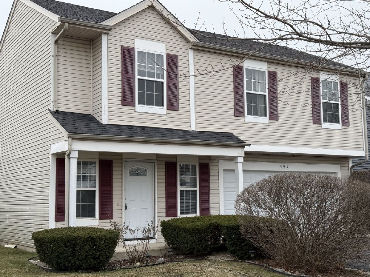 Rented Hainesville Illinois, 599 Emerson