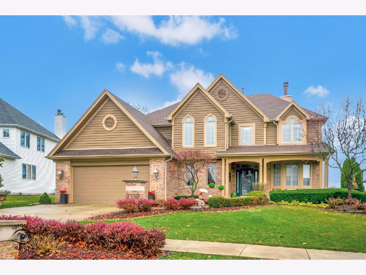 Homes & Condos & Townhomes Sold Broken Arrow Long Bow Lockport Illinois, 16923 Mohican