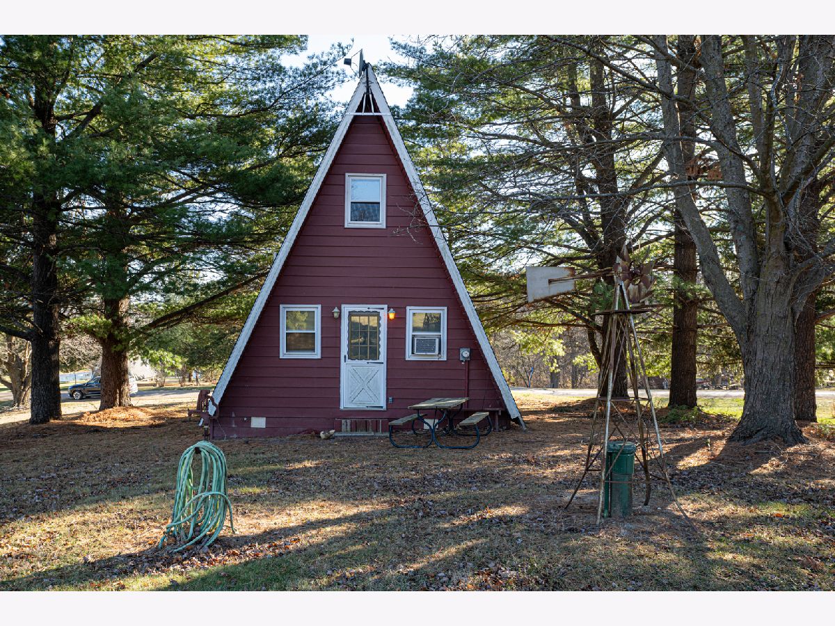  Sold Elizabeth Illinois, 51 Oak Valley