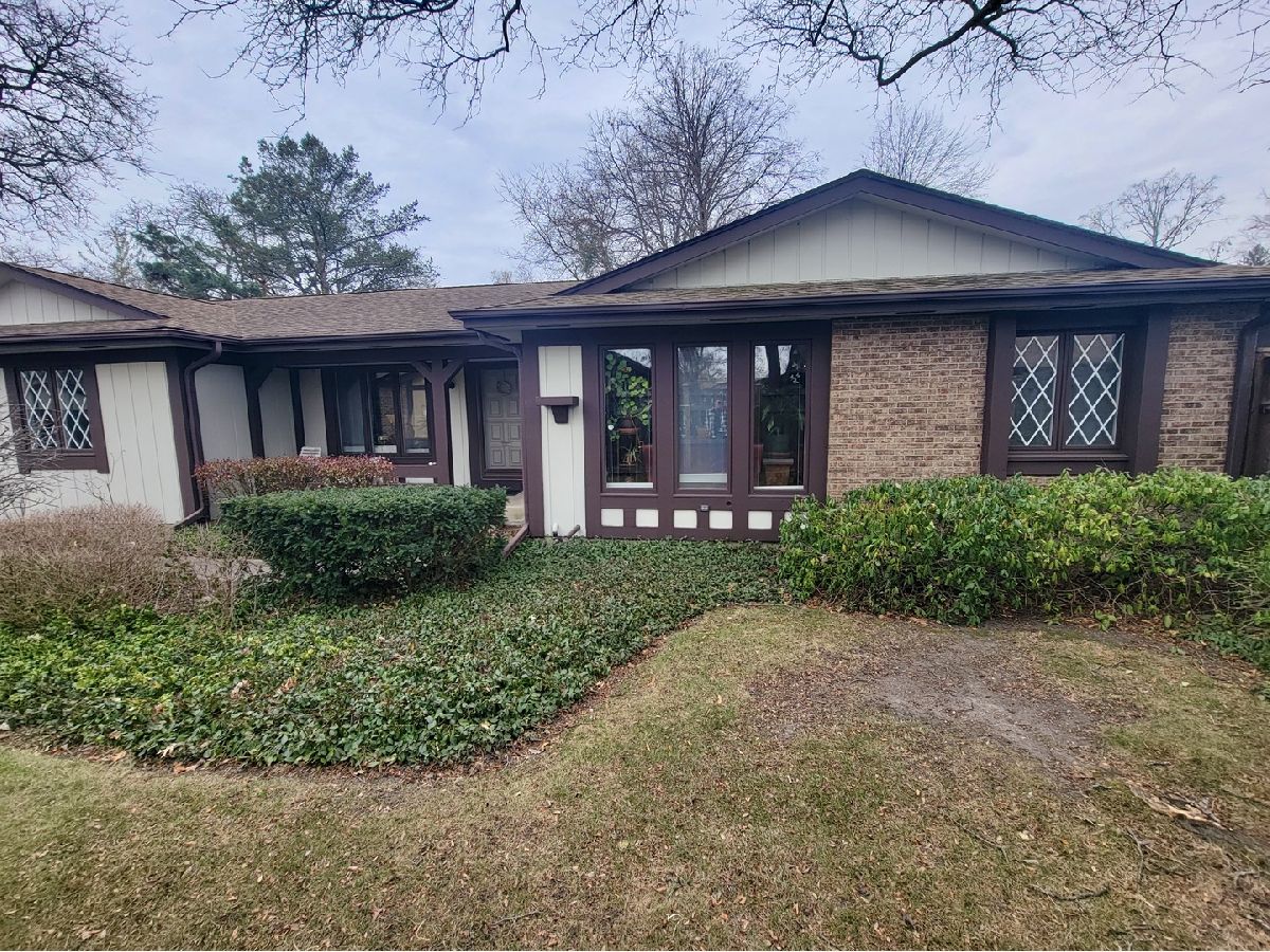 Homes & Condos & Townhomes Sold Estate Lane Glenview Illinois, 1455 Estate