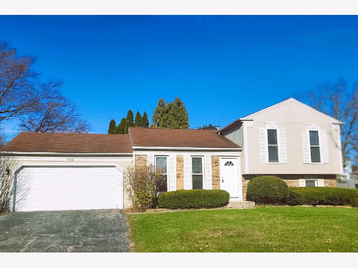 Homes Sold Fair Oaks Carol Stream Illinois, 796 Hemlock