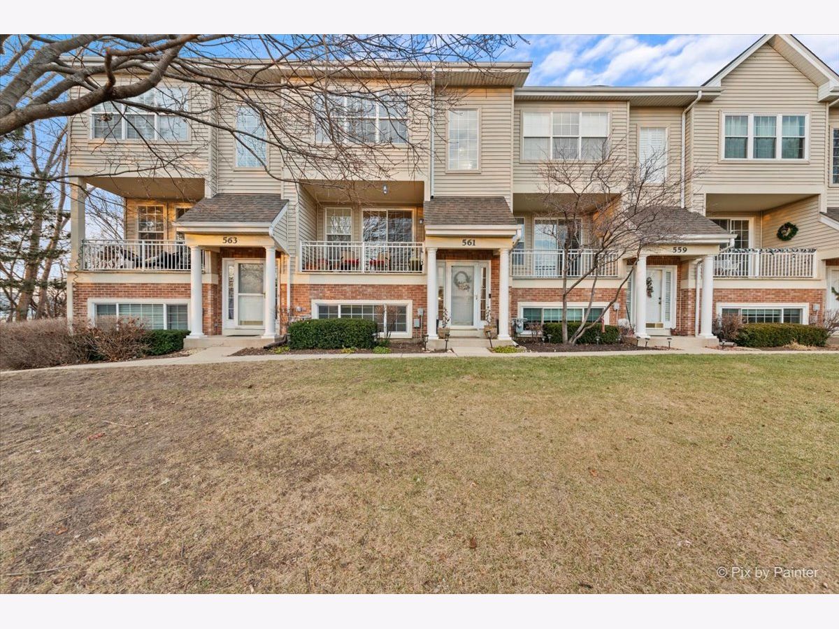 Townhomes Sold Pheasant Run Trails St Charles Illinois, 561 Pheasant