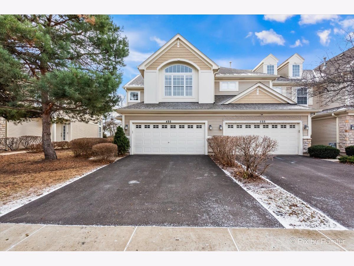 Townhomes Rented Woodland Lakes Aurora Illinois, 486 Vaughn