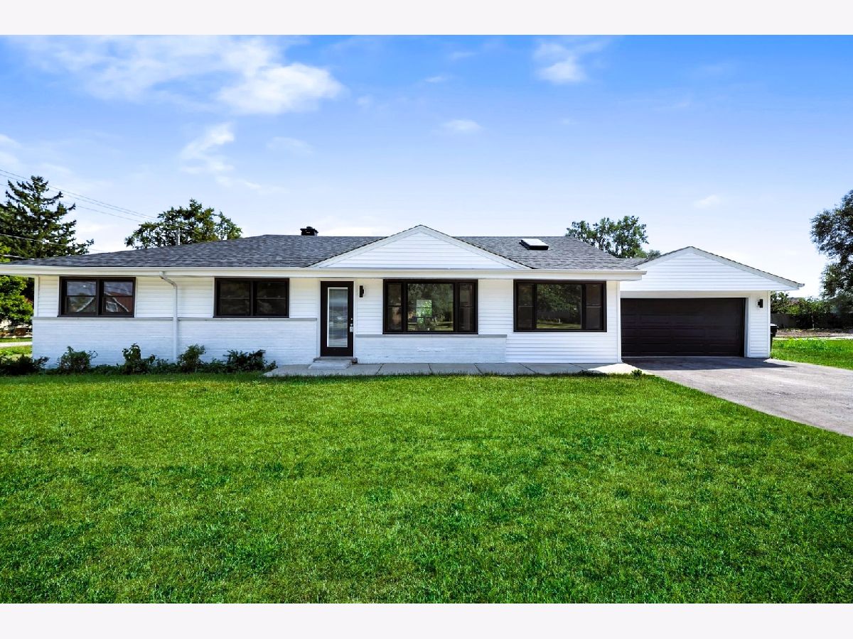For Rent Addison Illinois, 19W719 Holtz