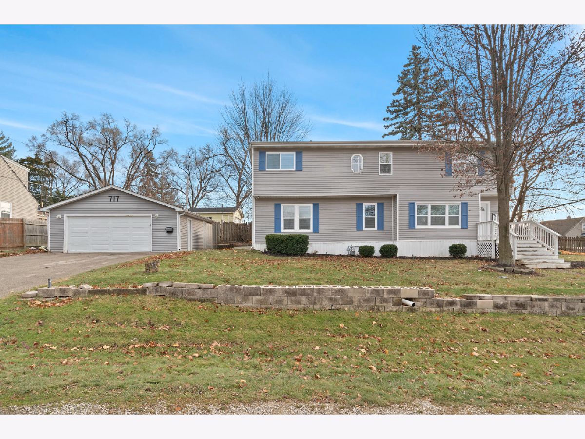  Sold Round Lake Heights Illinois, 717 Turkey Run