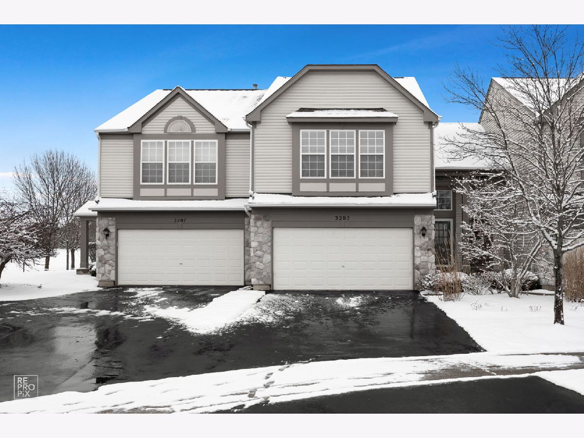 Townhomes Sold Ashton Pointe Aurora Illinois, 3205 Bromley