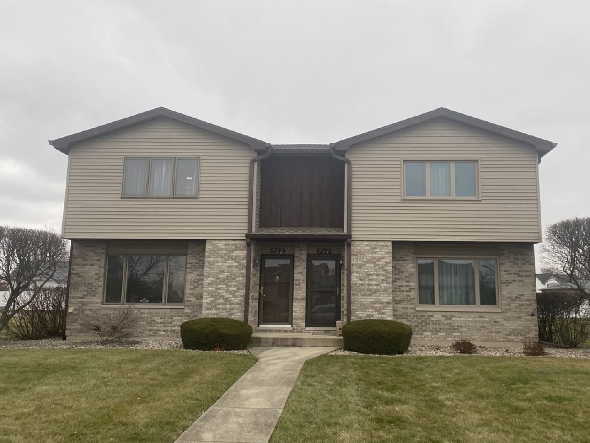 Condos & Townhomes & Homes Sold Windemere East New Lenox Illinois, 734 Brockwood