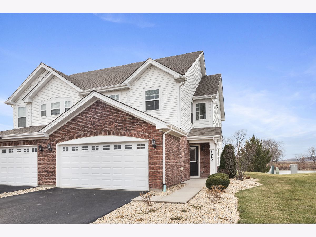 Homes & Townhomes Sold Windsor Ridge Joliet Illinois, 8649 Foxborough