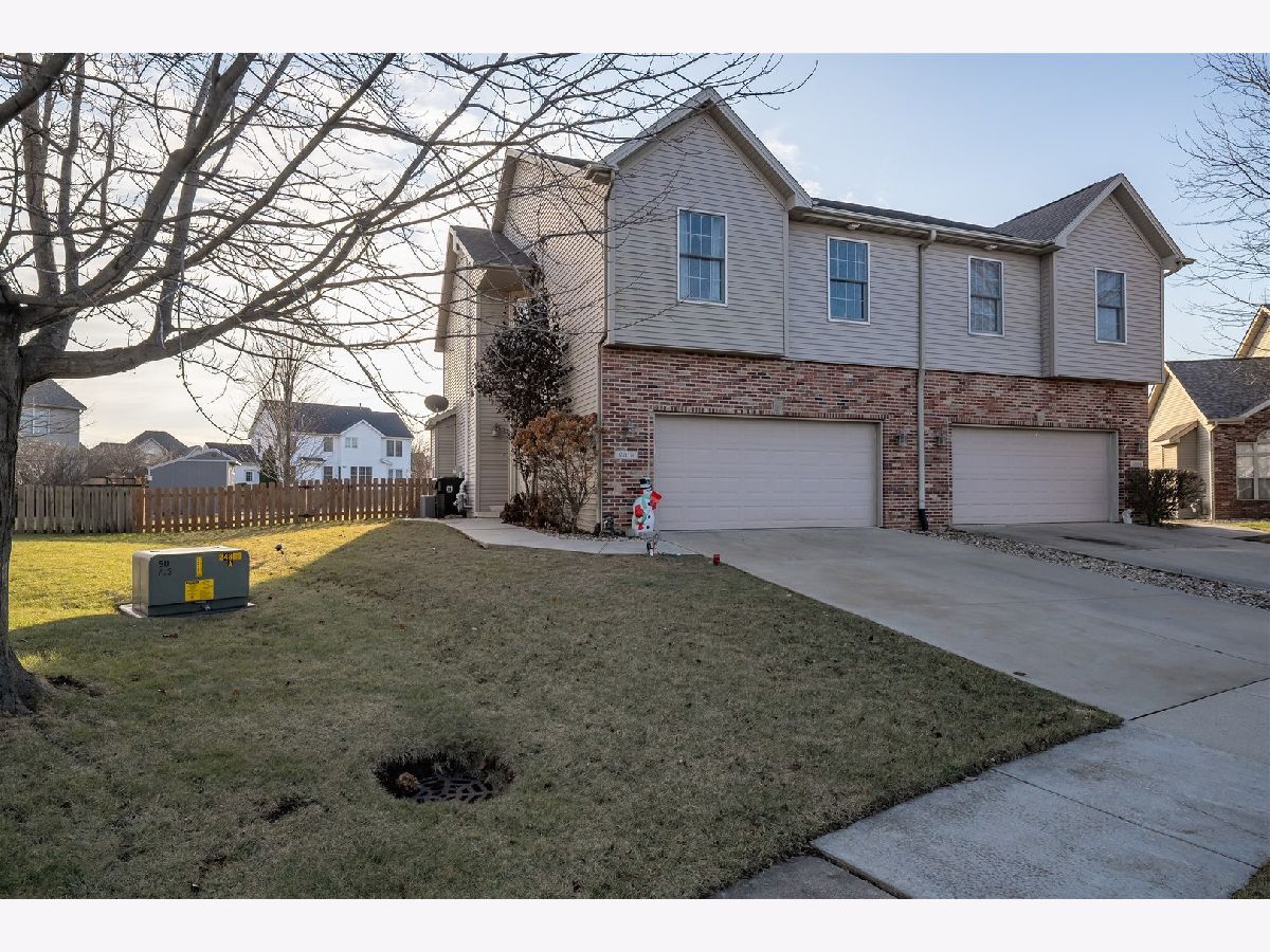 Homes & Condos & Townhomes Sold North Bridge Normal Illinois, 2319 Callard