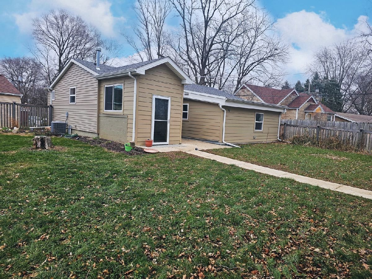  Rented Joliet Illinois, 25 Circle