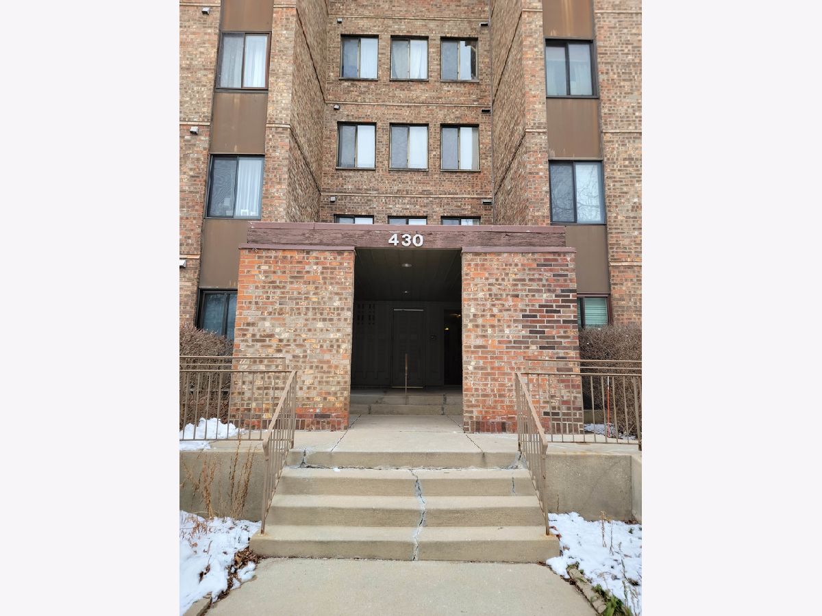 Condominiums Sold Walnut Creek Lisle Illinois, 430 Walnut Creek
