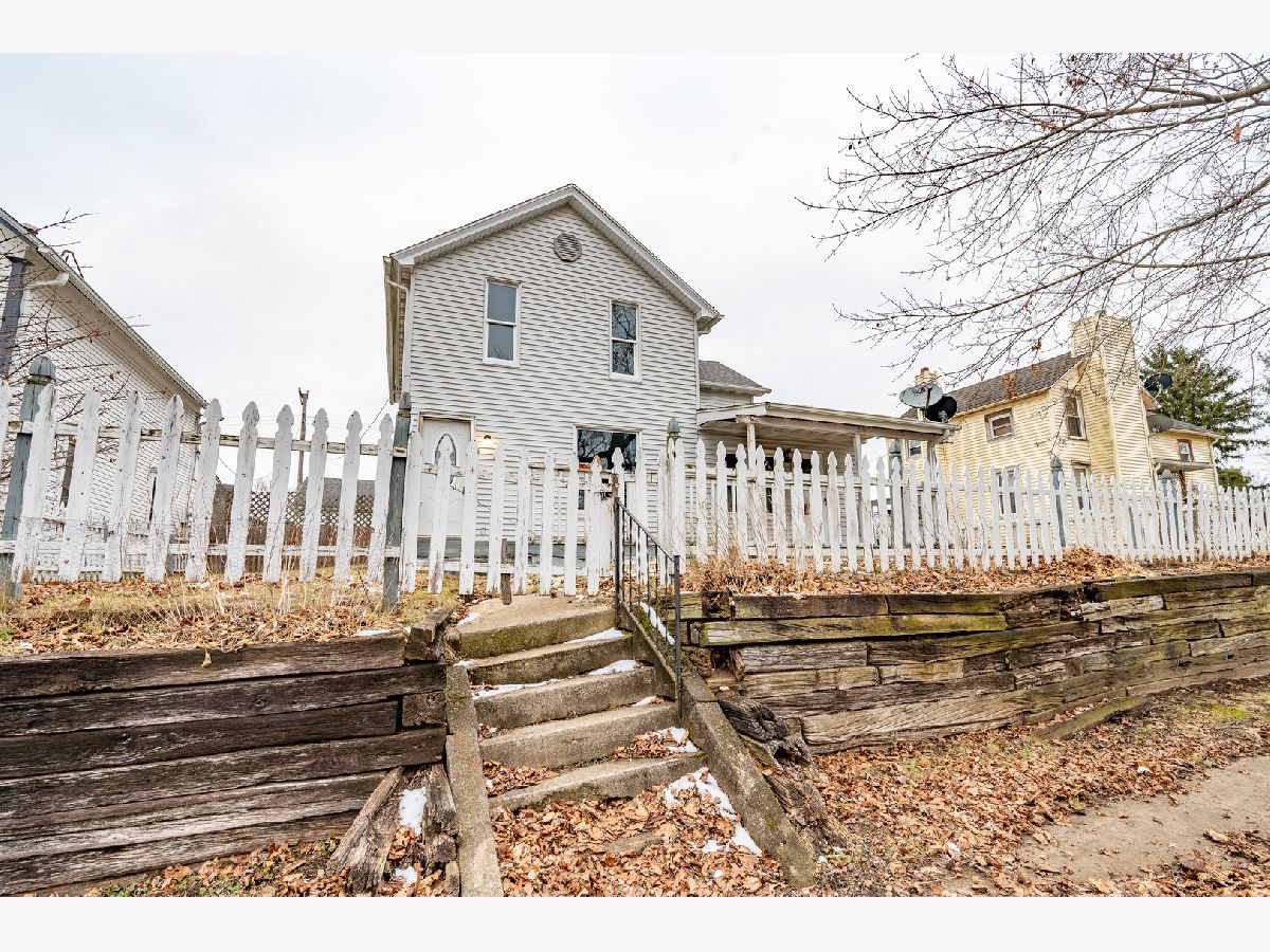  Sold Leaf River Illinois, 215 Main