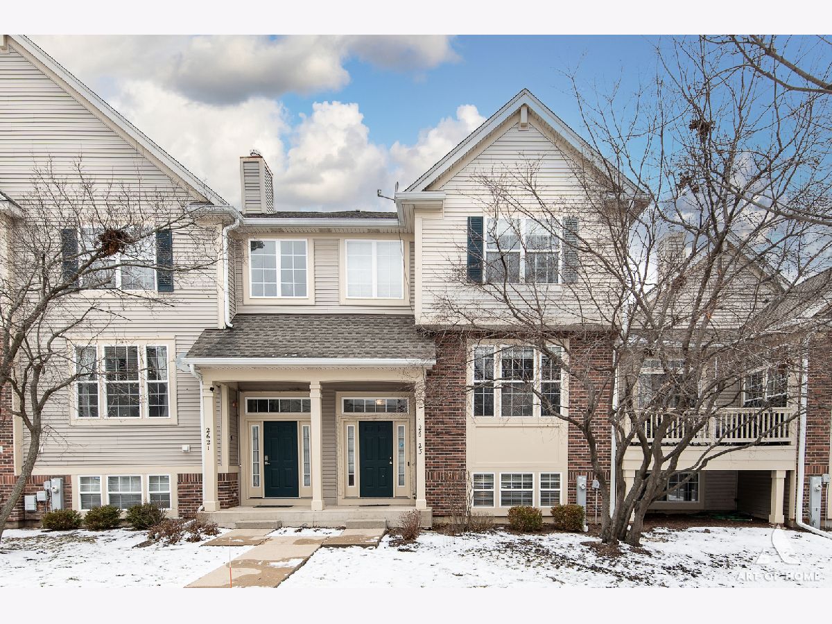 Townhomes & Homes Rented Greenwood Place Arlington Heights Illinois, 2623 Greenwood