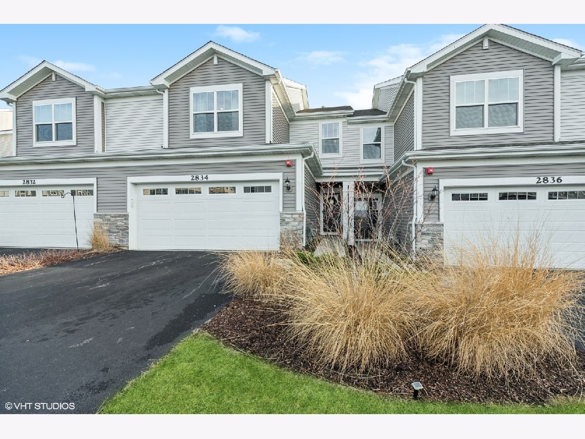 Condos & Townhomes Sold The Crossings Of Mundelein Mundelein Illinois, 2834 Kessler