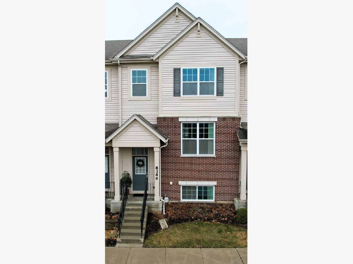 Townhomes Sold Lexington Station Morton Grove Illinois, 8346 Concord