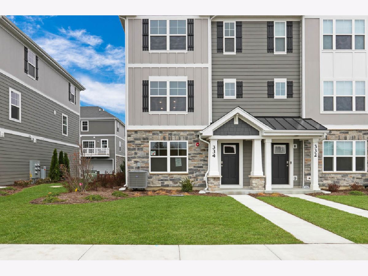 Condos & Townhomes Sold Charlestowne Lakes St Charles Illinois, 334 Basin