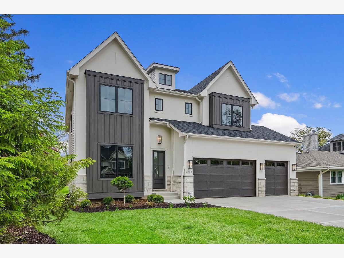  Sold Downers Grove Illinois, 4825 Stonewall