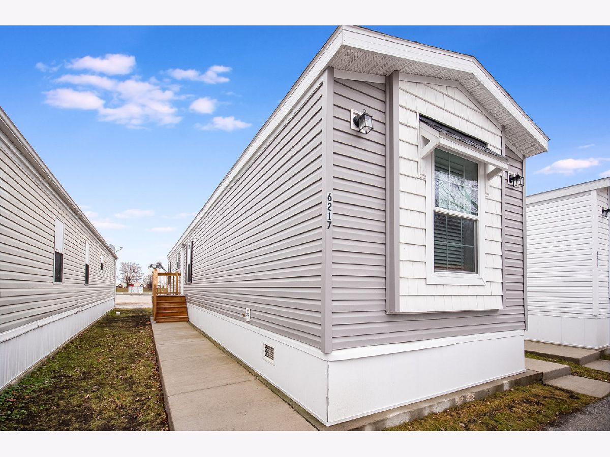  Sold Hodgkins Illinois, 6217 Roger