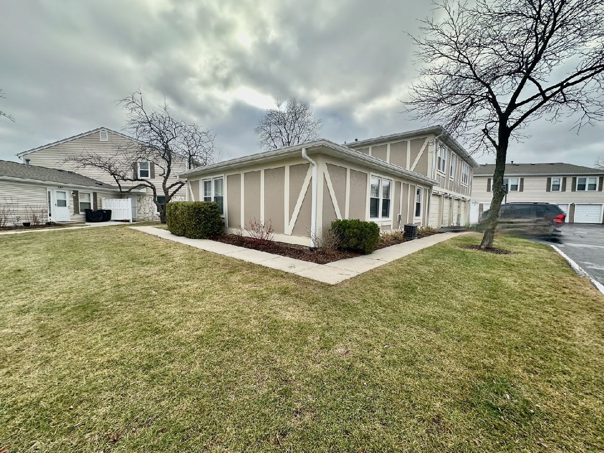 Townhomes & Condos & Homes Rented Nantucket Cove Schaumburg Illinois, 1116 Brunswick Harbor