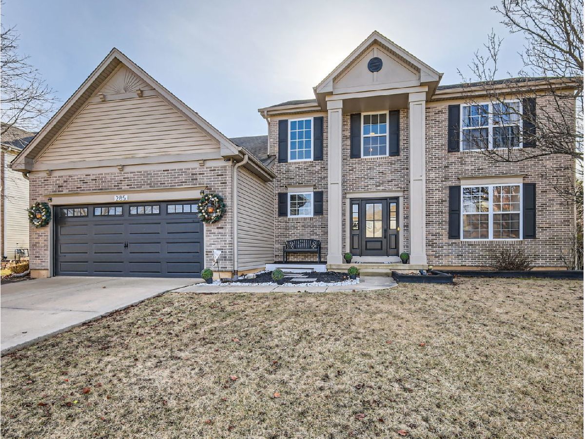 Townhomes & Condos & Homes Sold Windsor Pointe Sugar Grove Illinois, 285 Exeter