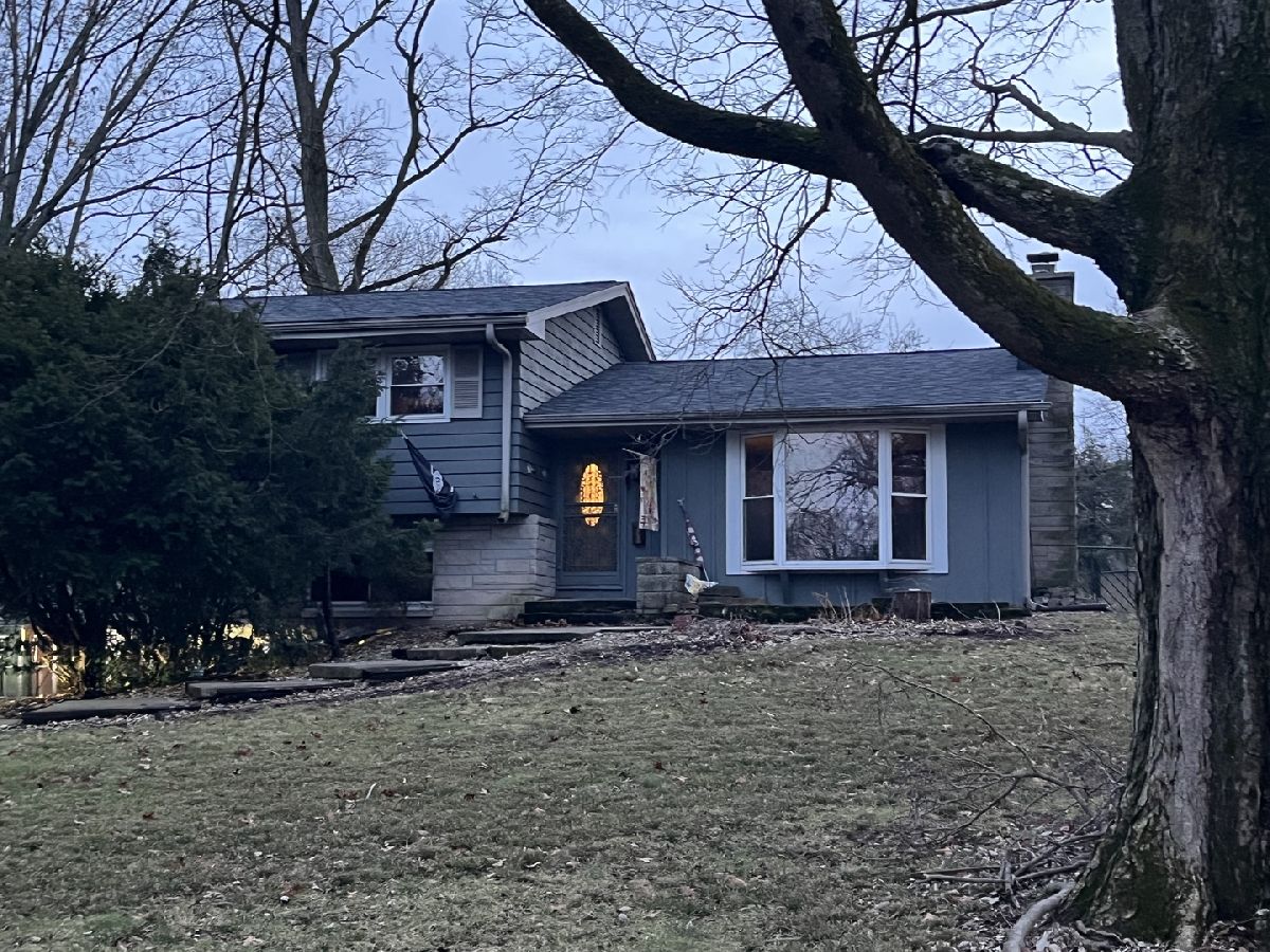 Homes Sold Cherry Hill Joliet Illinois, 2414 Suffolk
