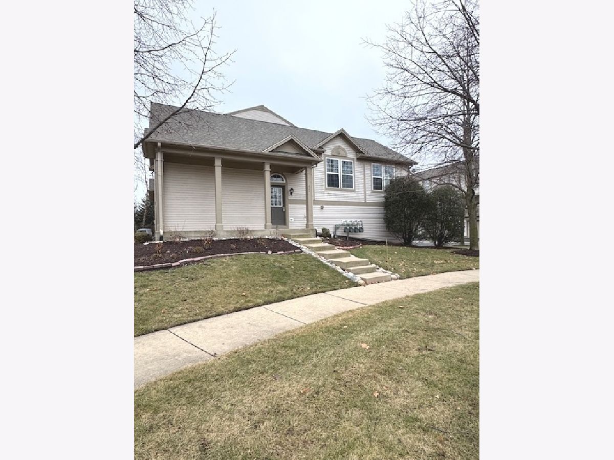 Townhomes & Condos Rented Madison Park Aurora Illinois, 426 Conservatory