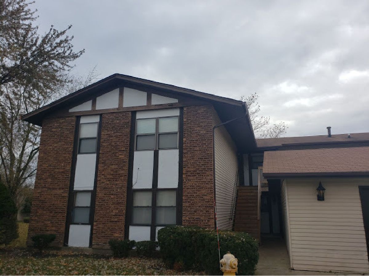 Condos & Townhomes & Homes Rented Tierra Grande Courts Country Club Hills Illinois, 19214 Elm
