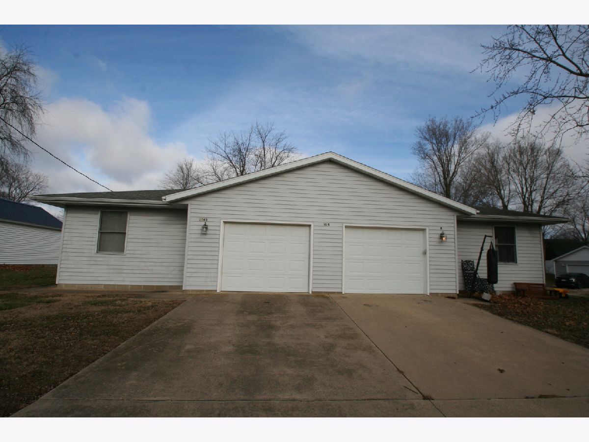  Sold Mackinaw Illinois, 104 2nd