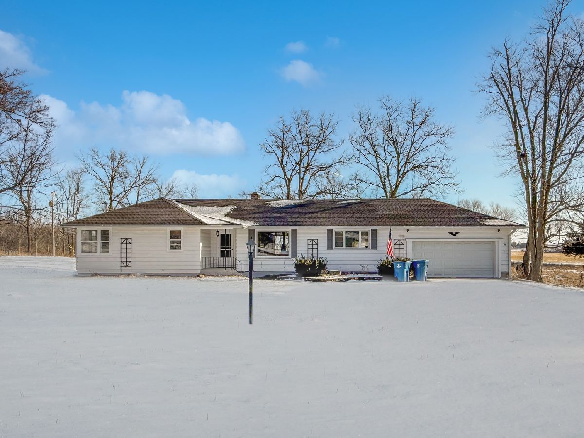  Sold Cedarville Illinois, 70 Woodlane