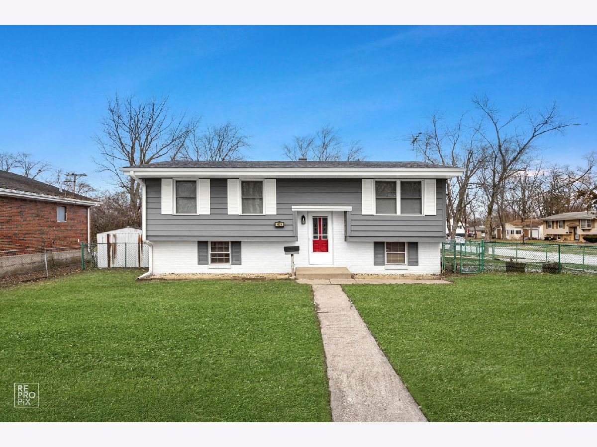 Rented Glenwood Illinois, 409 Clark