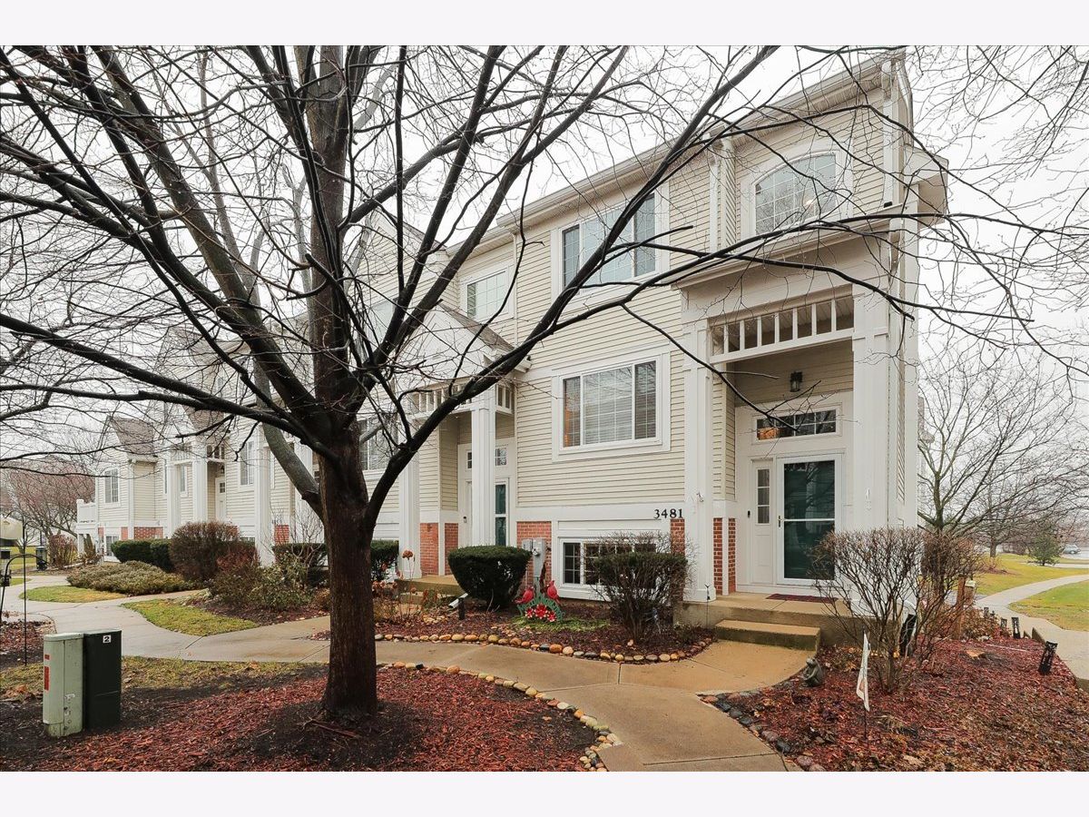 Townhomes & Condos Sold Ogden Pointe Aurora Illinois, 3481 Ravinia