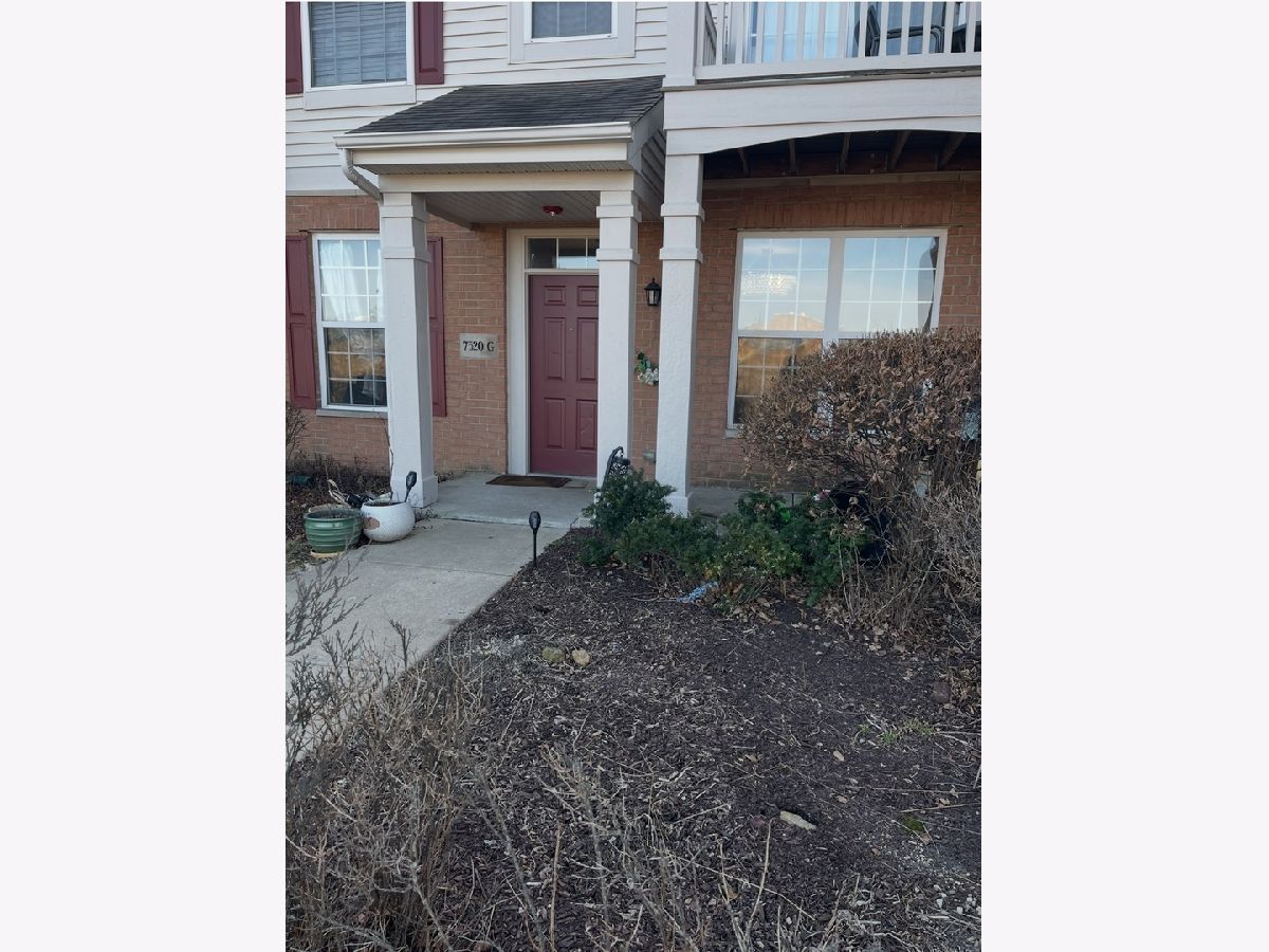 Rented Bridgeview Illinois, 7520 Claridge