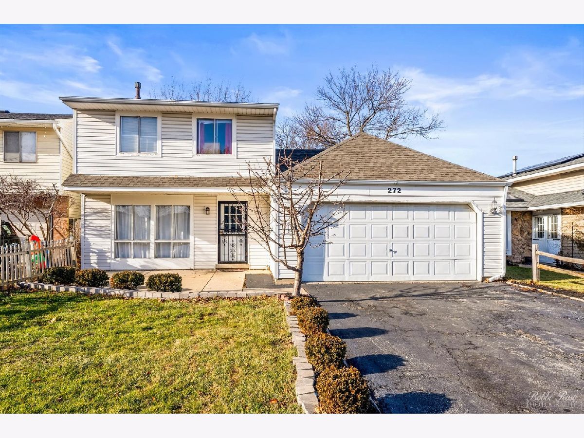 Homes & Condos & Townhomes Sold Parkwood Elgin Illinois, 272 Waverly