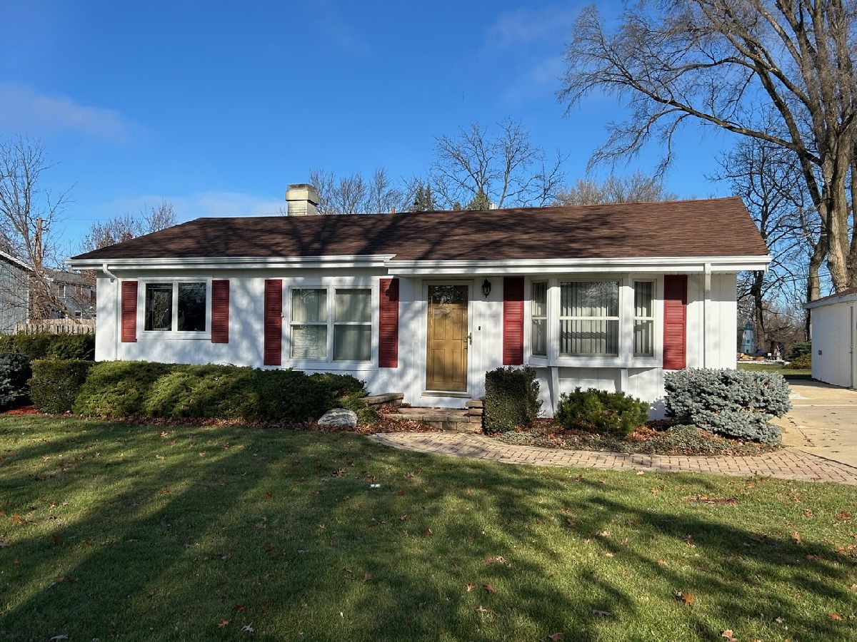  Sold Dundee Illinois, 32W840 Albert