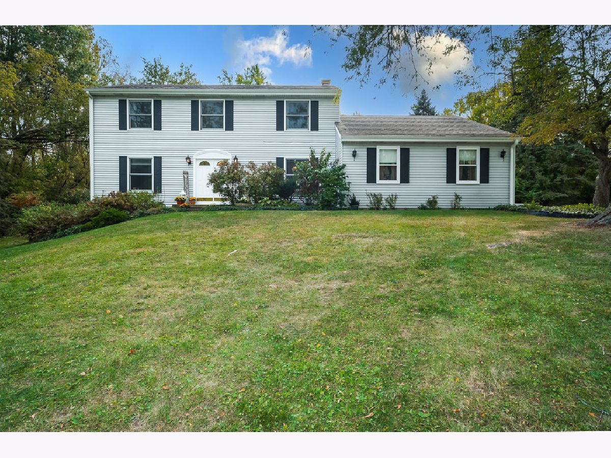 Homes Sold Foxfire Crystal Lake Illinois, 7021 Foxfire