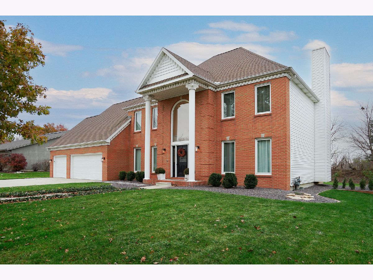 Homes & Condos & Townhomes Sold Brookridge Bloomington Illinois, 12 Barley