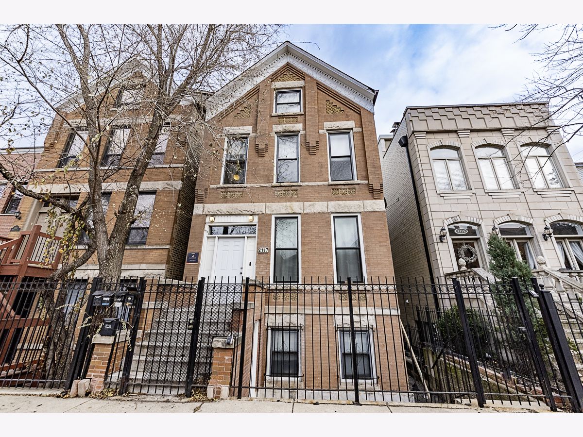 Condos & Townhomes & Homes Rented Bucktown Chicago Illinois, 2117 Winchester