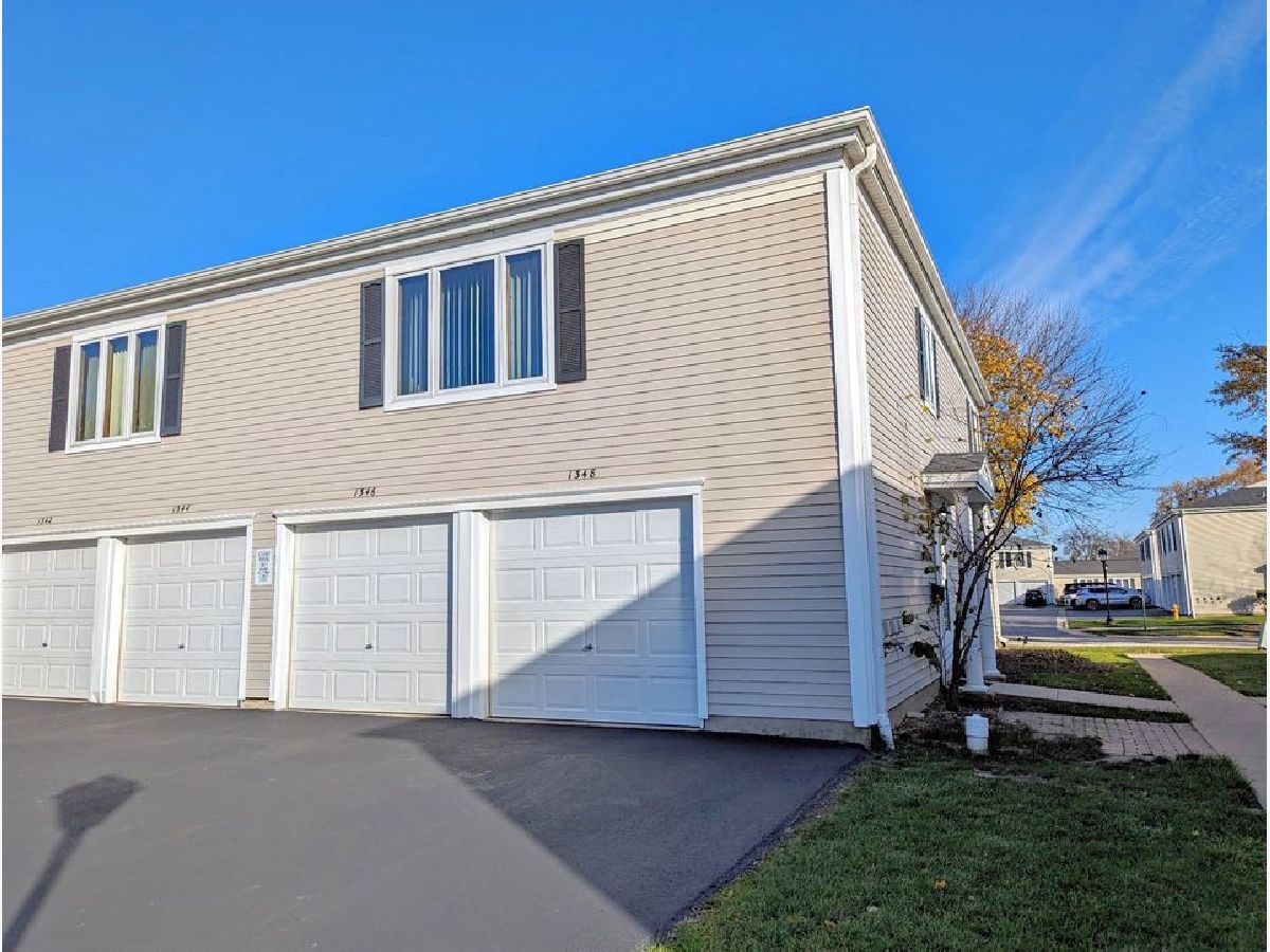Townhomes & Condos Rented Quincy Park Prospect Heights Illinois, 1348 Quaker