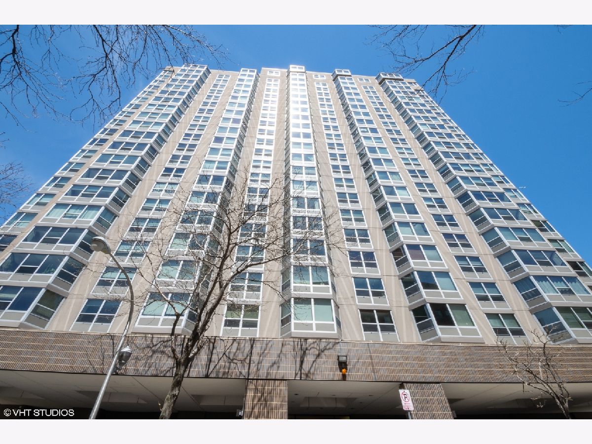 Condos & Townhomes & Homes Rented Buena Park Chicago Illinois, 720 Gordon