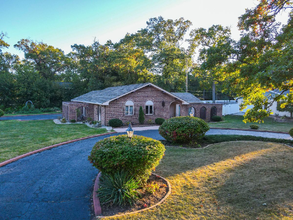  Sold St Anne Illinois, 1698 Woodcrest