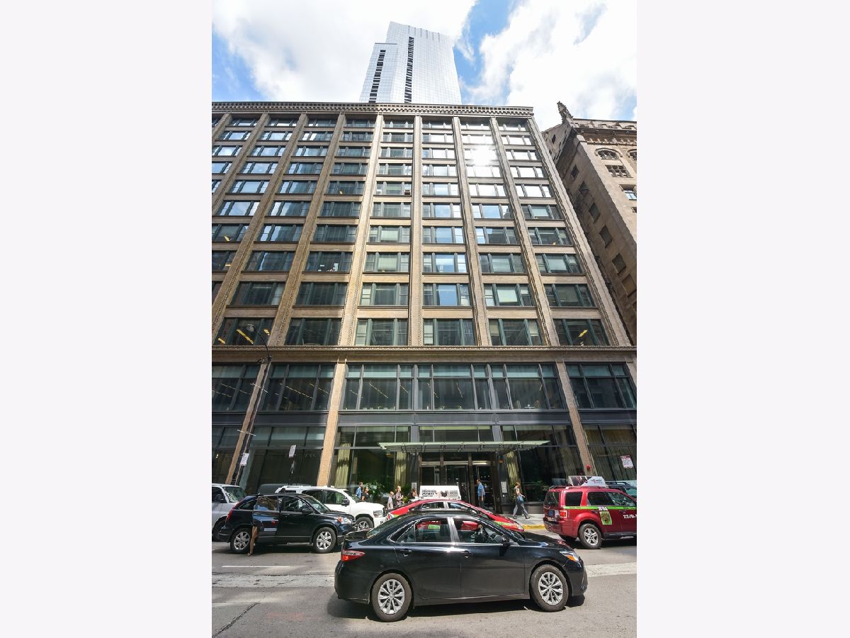 Condominiums Rented The Legacy At Millennium Park Chicago Illinois, 60 Monroe