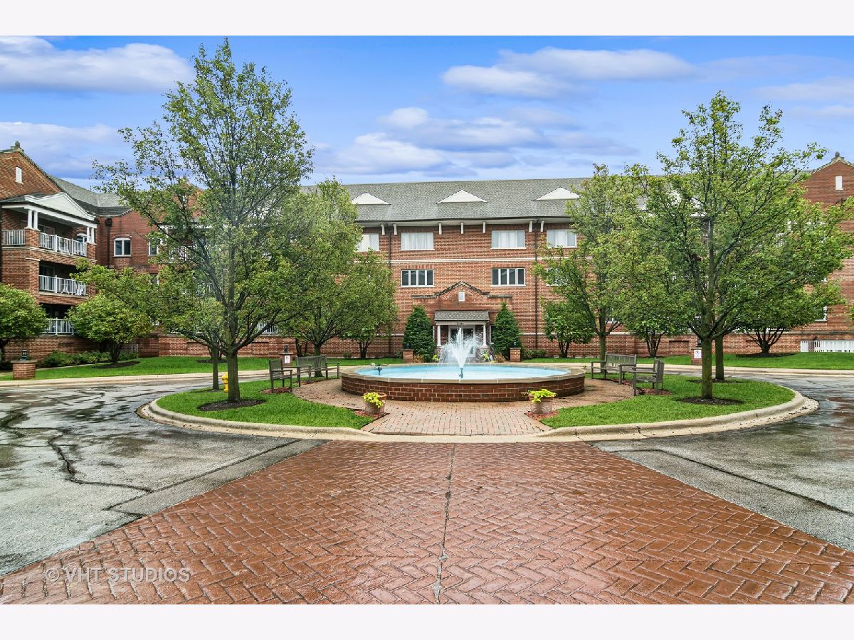 Condominiums Sold Waterford Place Park Ridge Illinois, 460 Northwest