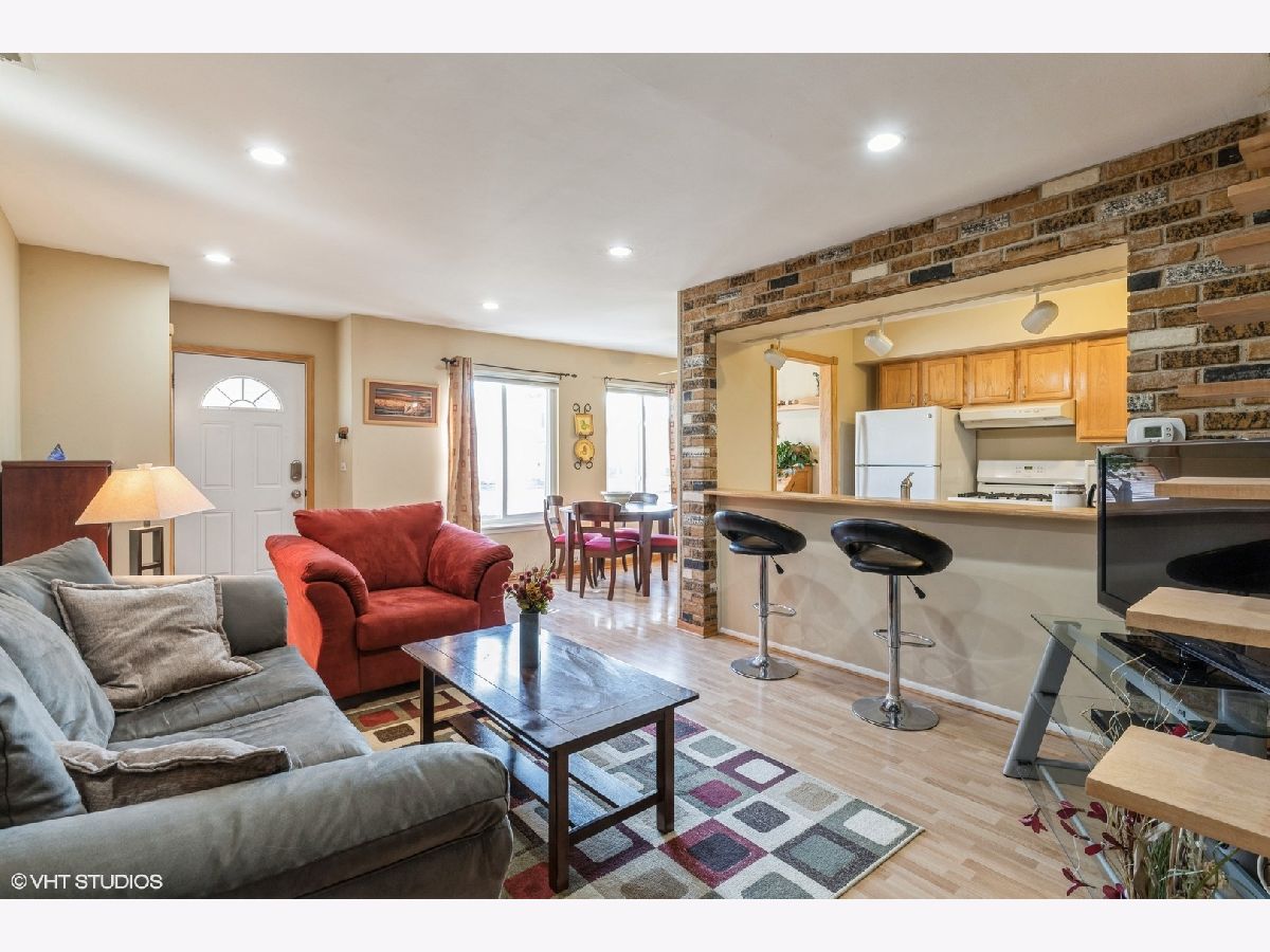 Townhomes & Condos Sold Quincy Park Prospect Heights Illinois, 1344 Quaker