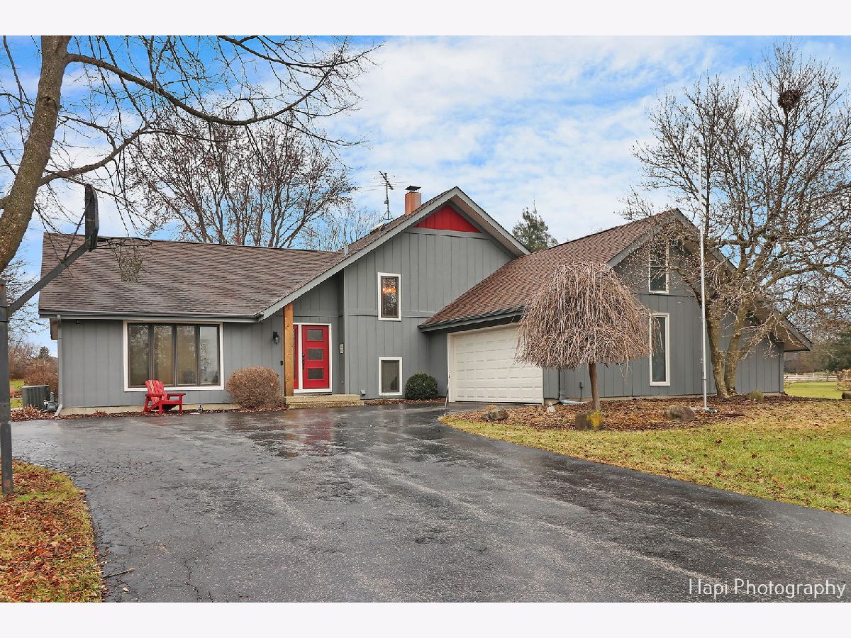 Homes Sold The Springs Crystal Lake Illinois, 6129 Hidden Oak