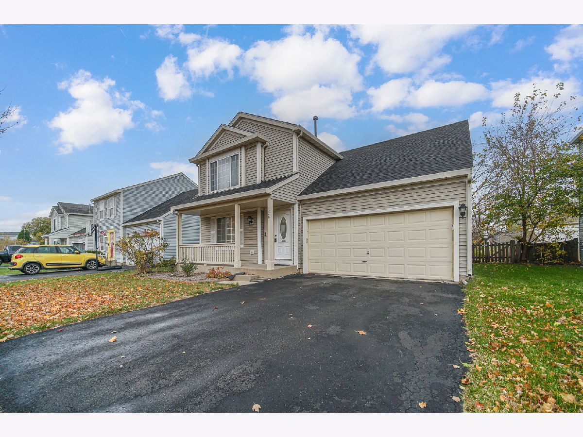 Homes Sold Silver Oaks Round Lake Beach Illinois, 326 Quaker Hollow