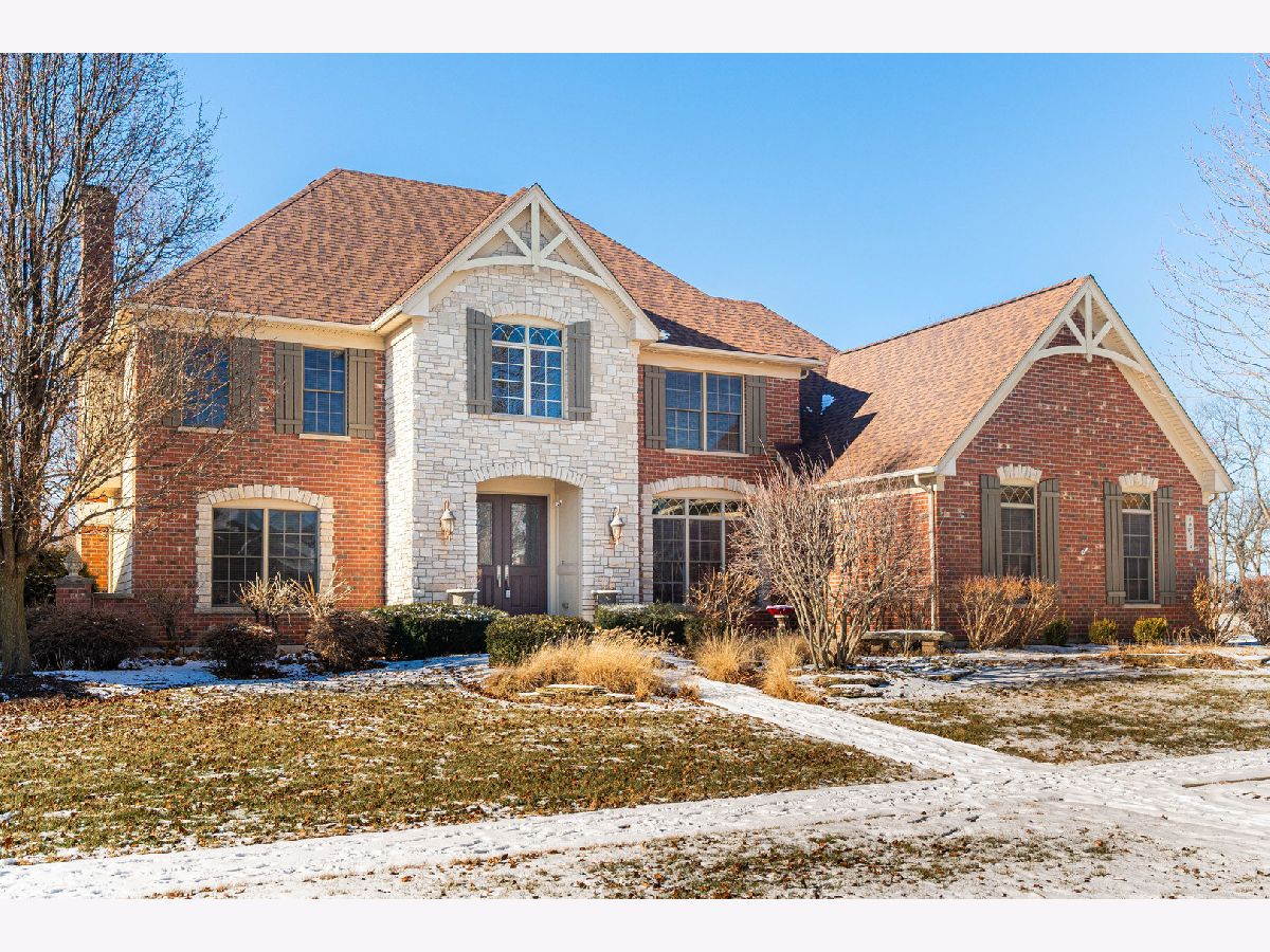 Homes Sold Fox Creek St Charles Illinois, 40W715 Ellis Johnson