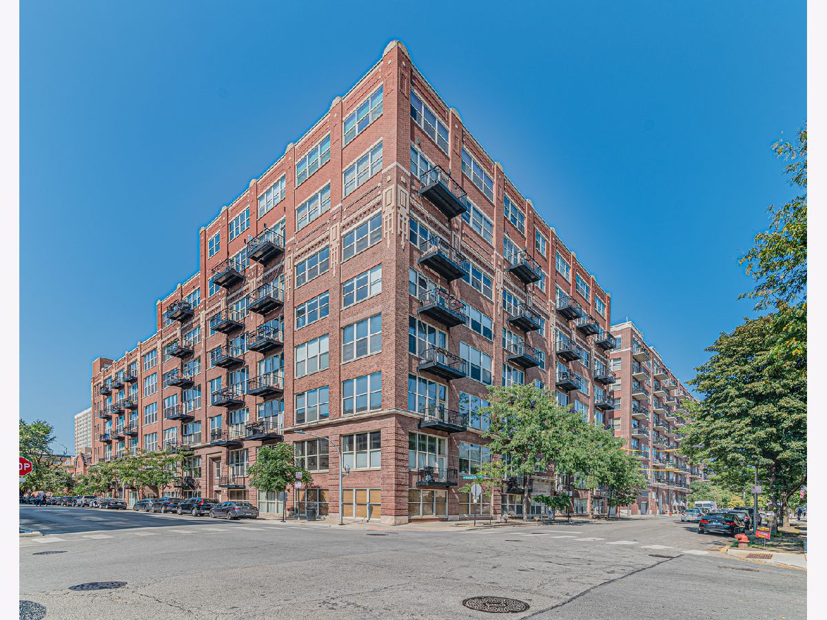 Condominiums Sold Park 1500 Lofts Chicago Illinois, 1500 Monroe