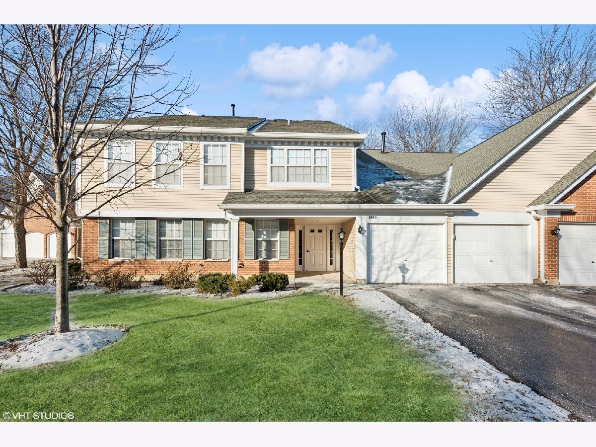 Condominiums Sold Old Orchard Mount Prospect Illinois, 1406 Orange