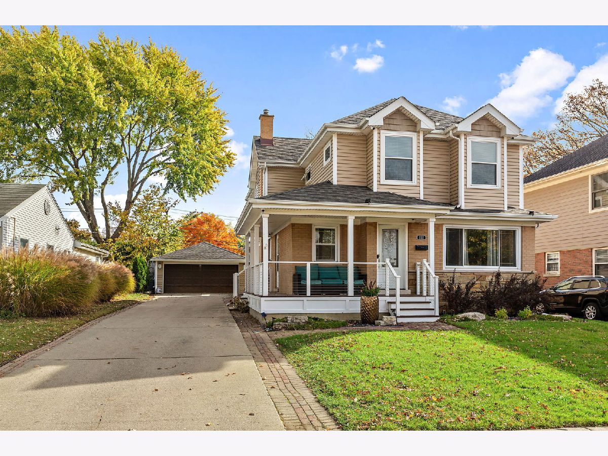 Homes & Condominiums Sold Centralwood Mount Prospect Illinois, 111 Kenilworth