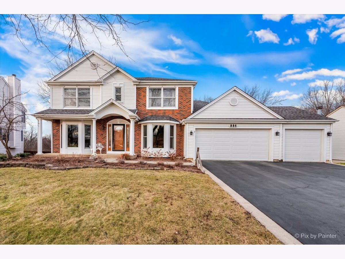 Homes Sold Fox Trails Cary Illinois, 886 Royal Glen